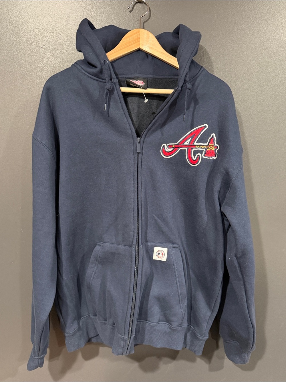 Atlanta Braves Stitches Navy Hoodie Large